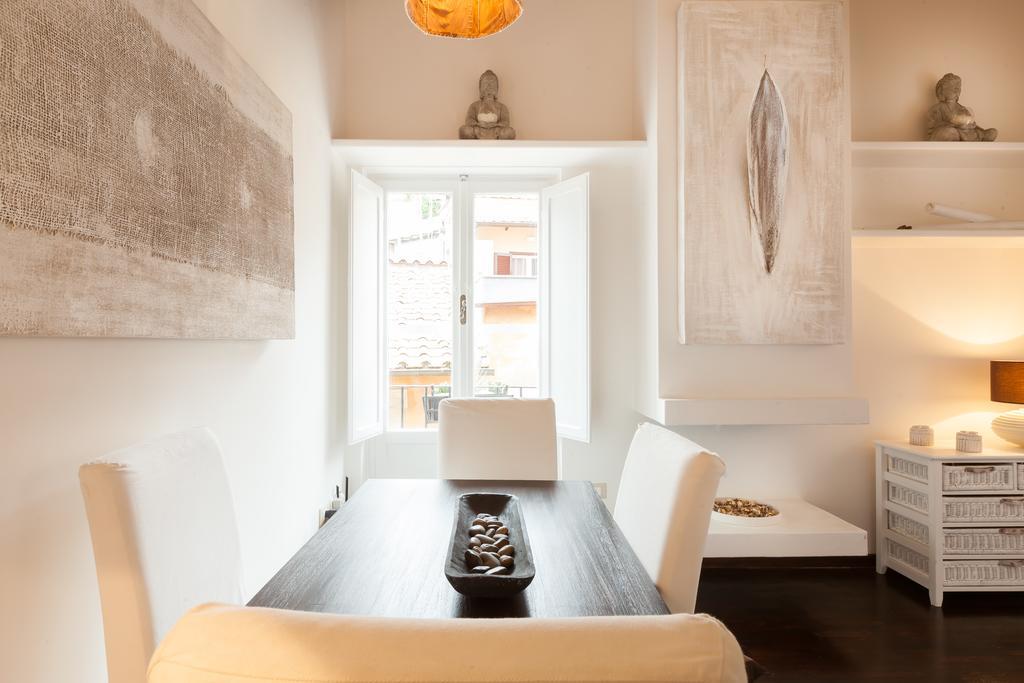 Casa Serena Rom Rum bild